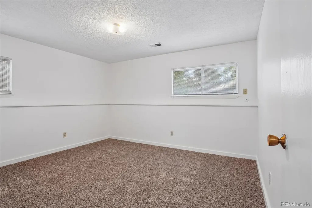 5043 E Weaver Place Centennial CO 80121