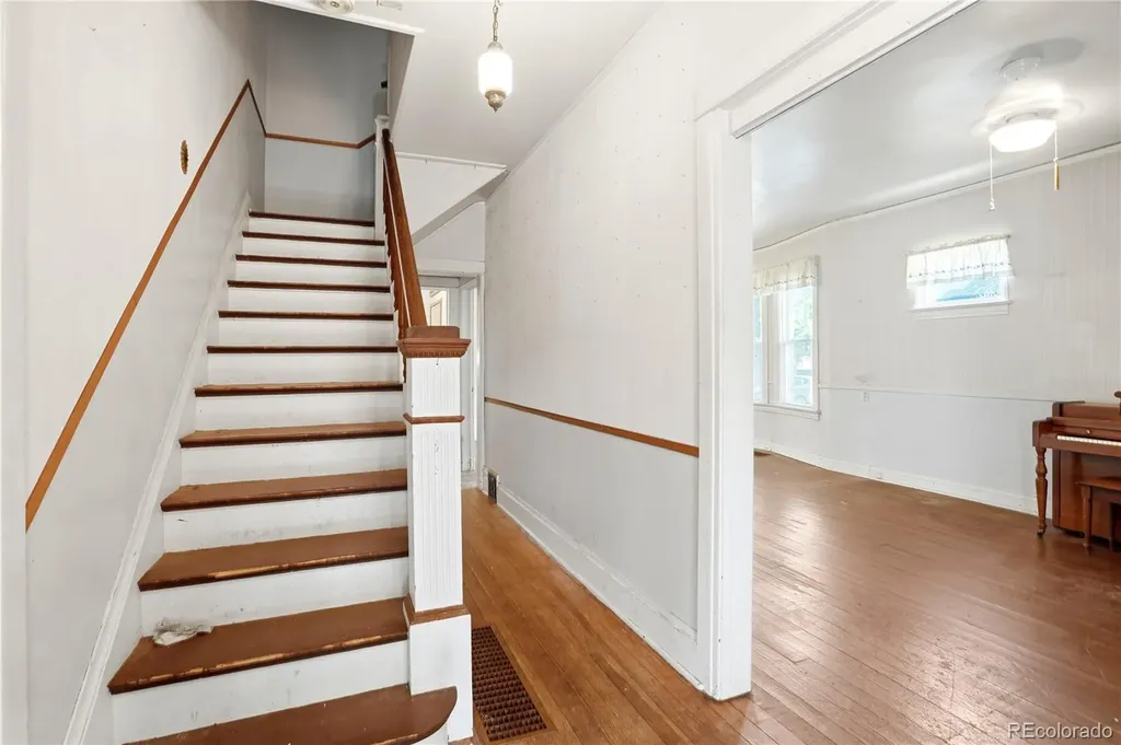4189 Julian Street Denver CO 80211