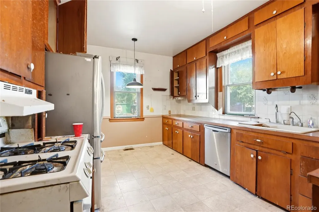 4189 Julian Street Denver CO 80211