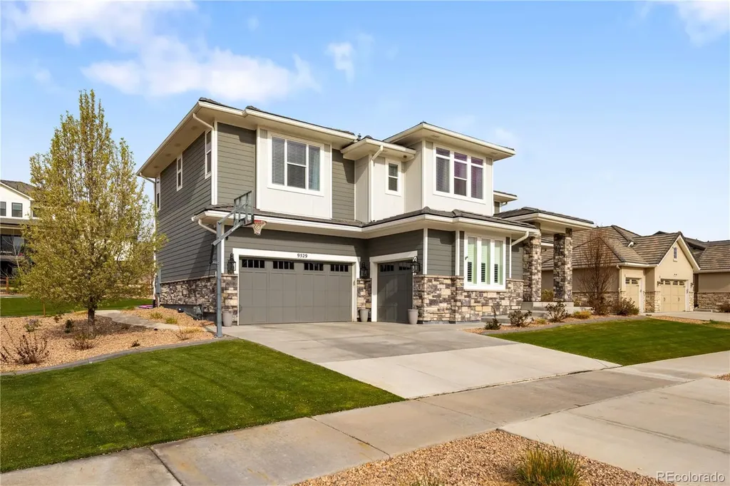 9529 Orchard Way Arvada CO 80007