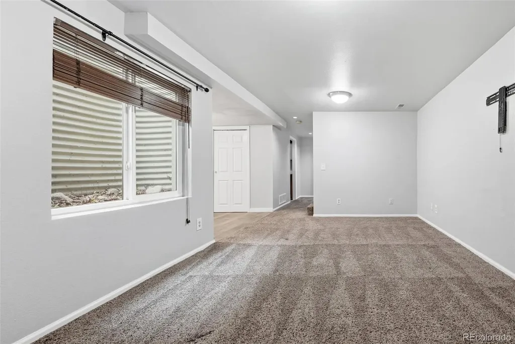2892 W Long Circle Littleton CO 80120