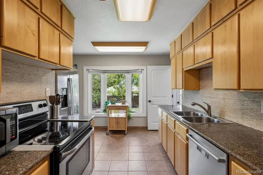 1843 S Glencoe Street Denver CO 80222
