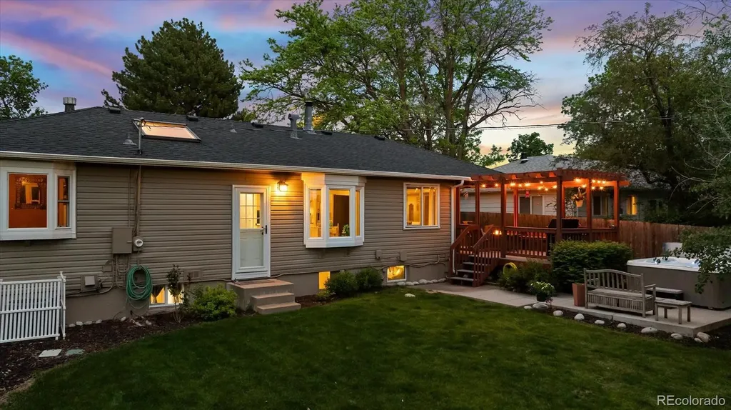 1843 S Glencoe Street Denver CO 80222