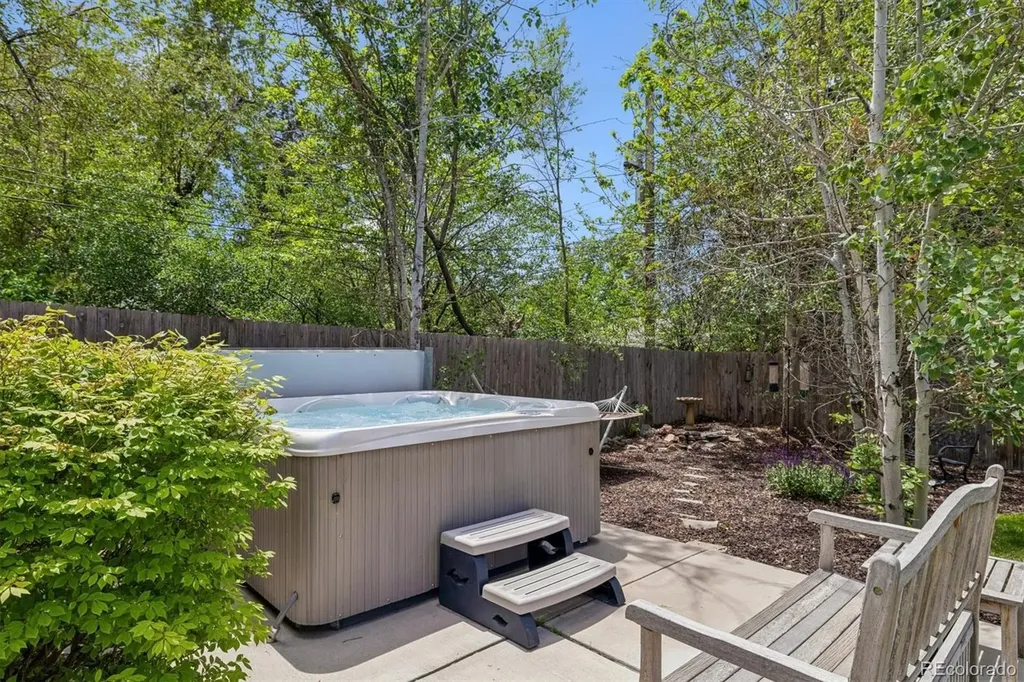 1843 S Glencoe Street Denver CO 80222