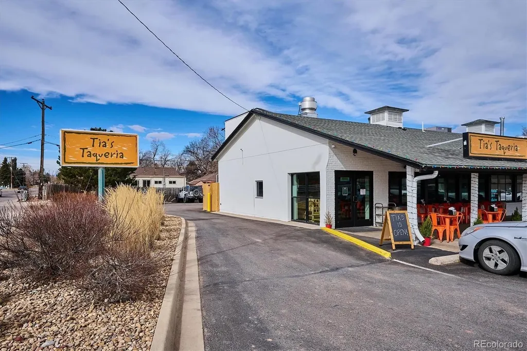 1843 S Glencoe Street Denver CO 80222