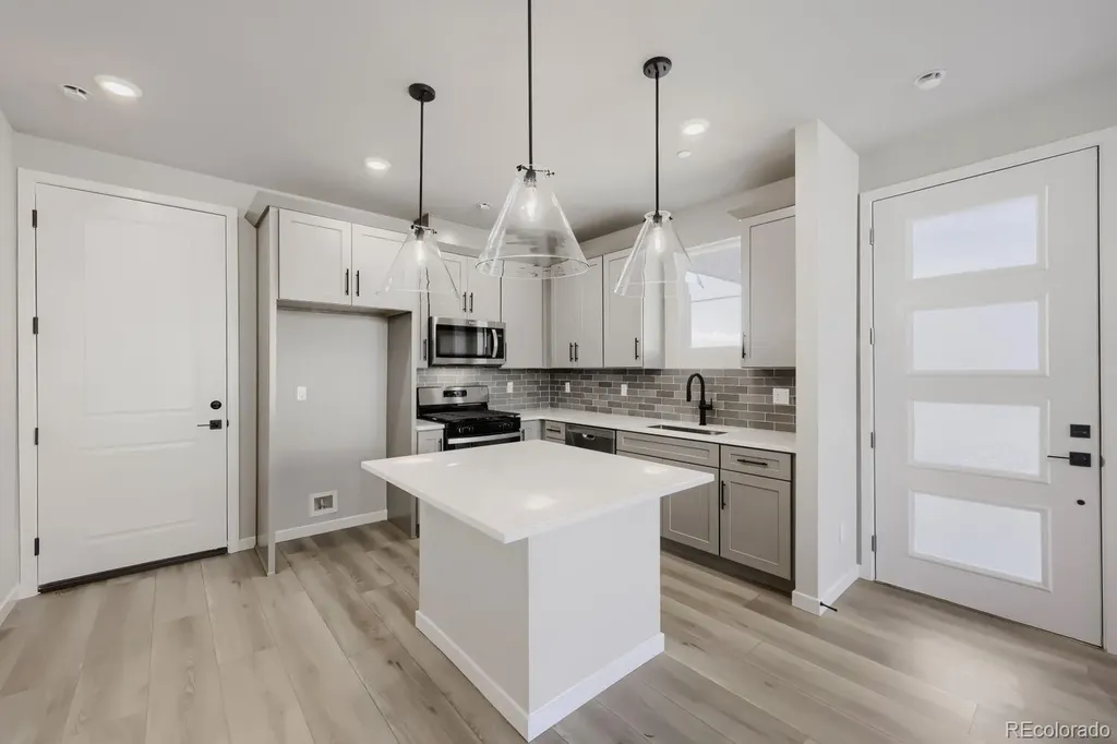 3380 W 87th Avenue Westminster CO 80031