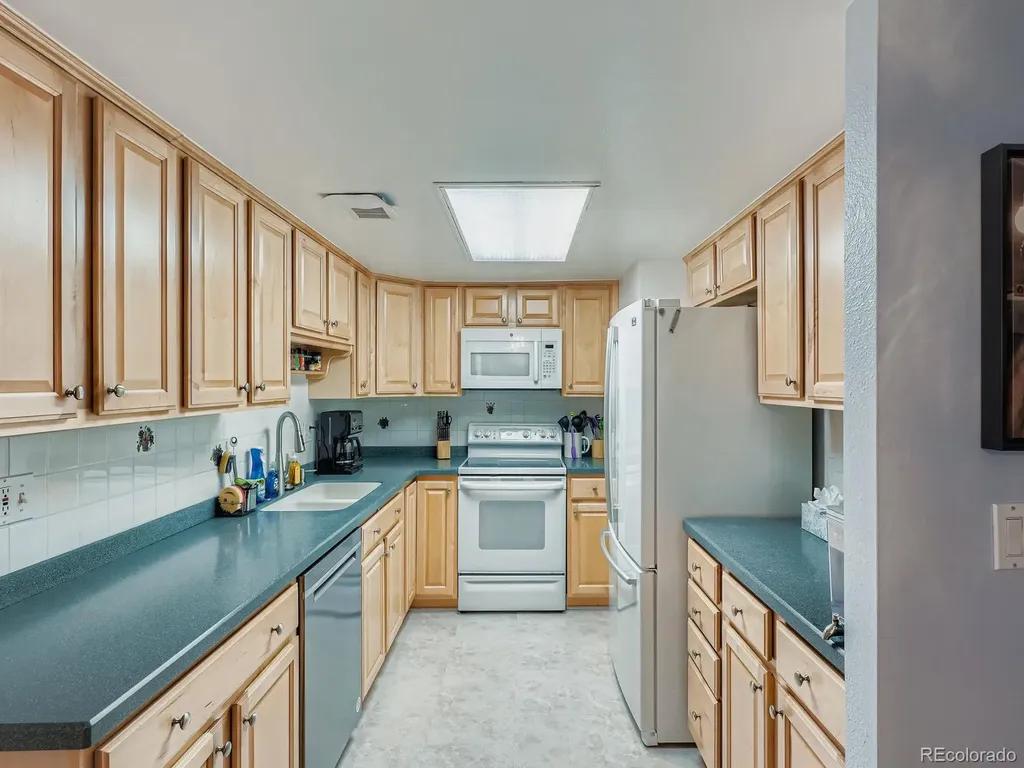 6795 E Arizona Avenue Denver CO 80224