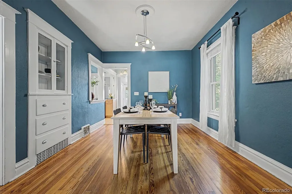 4230 Lipan Street Denver CO 80211