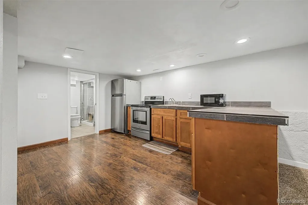 4230 Lipan Street Denver CO 80211