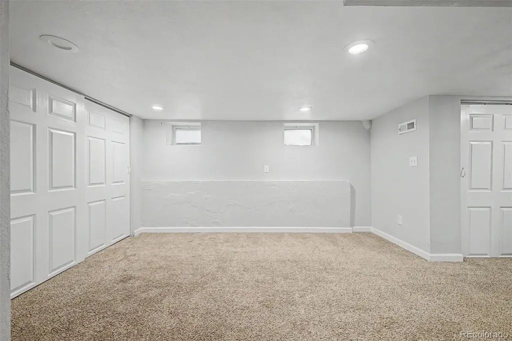 4230 Lipan Street Denver CO 80211