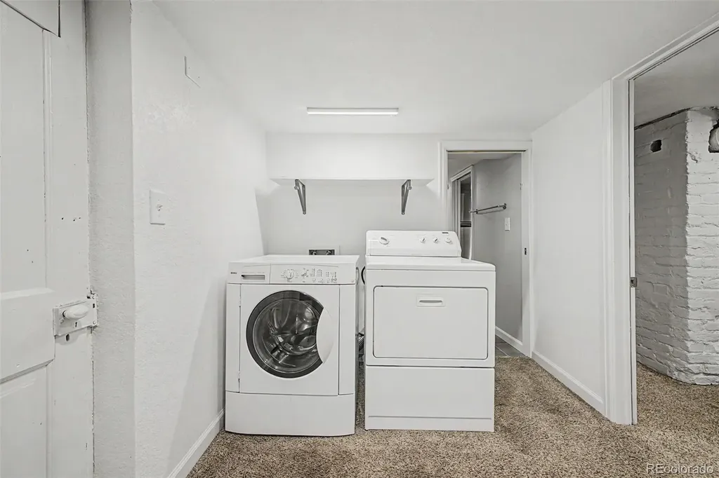 4230 Lipan Street Denver CO 80211