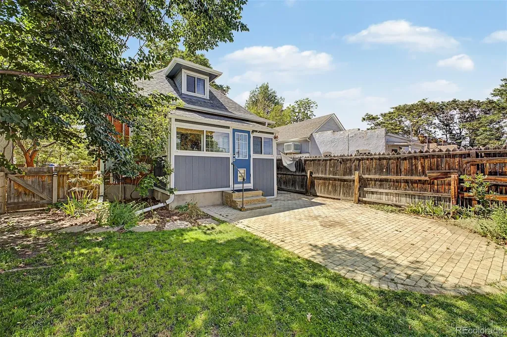 4230 Lipan Street Denver CO 80211