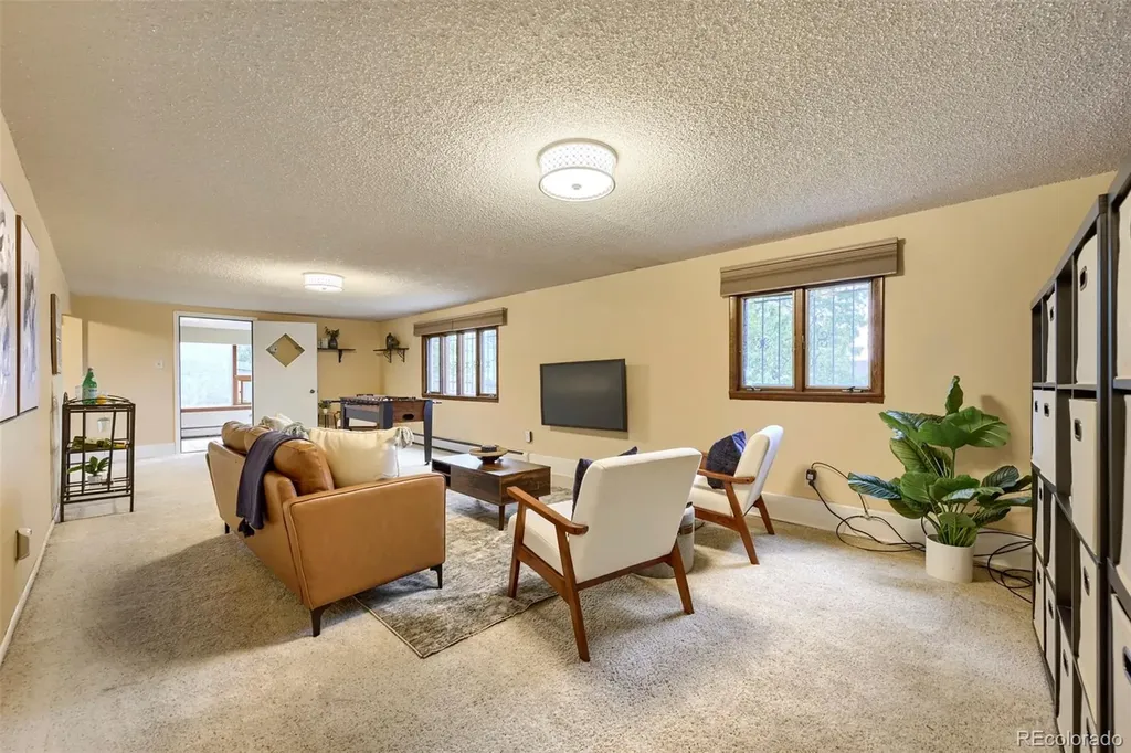 8107 W 71st Place Arvada CO 80004