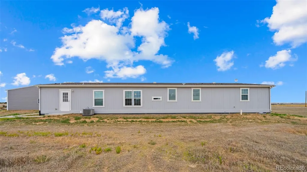 5676 County Road 77 Roggen CO 80652