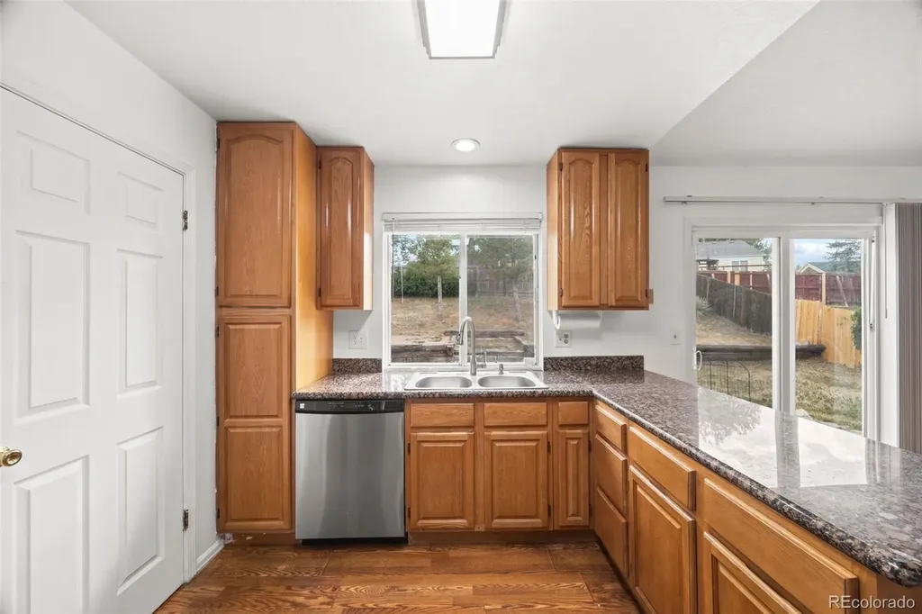 5873 S Nepal Street Aurora CO 80015