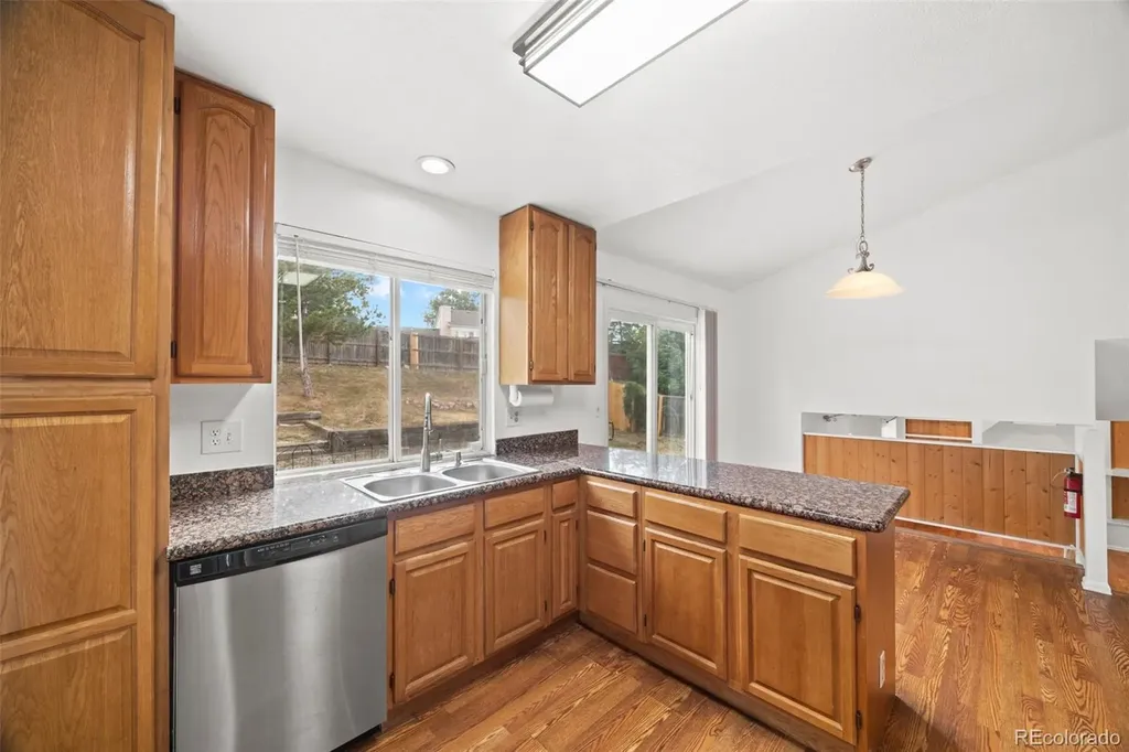5873 S Nepal Street Aurora CO 80015