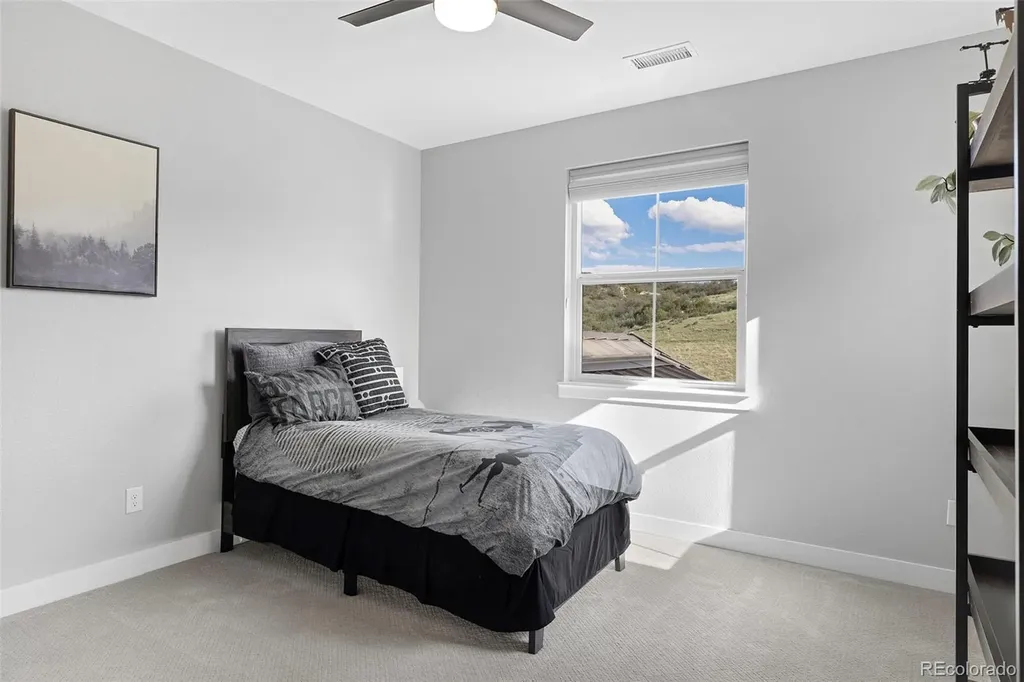 9625 Viewside Drive Lone Tree CO 80124