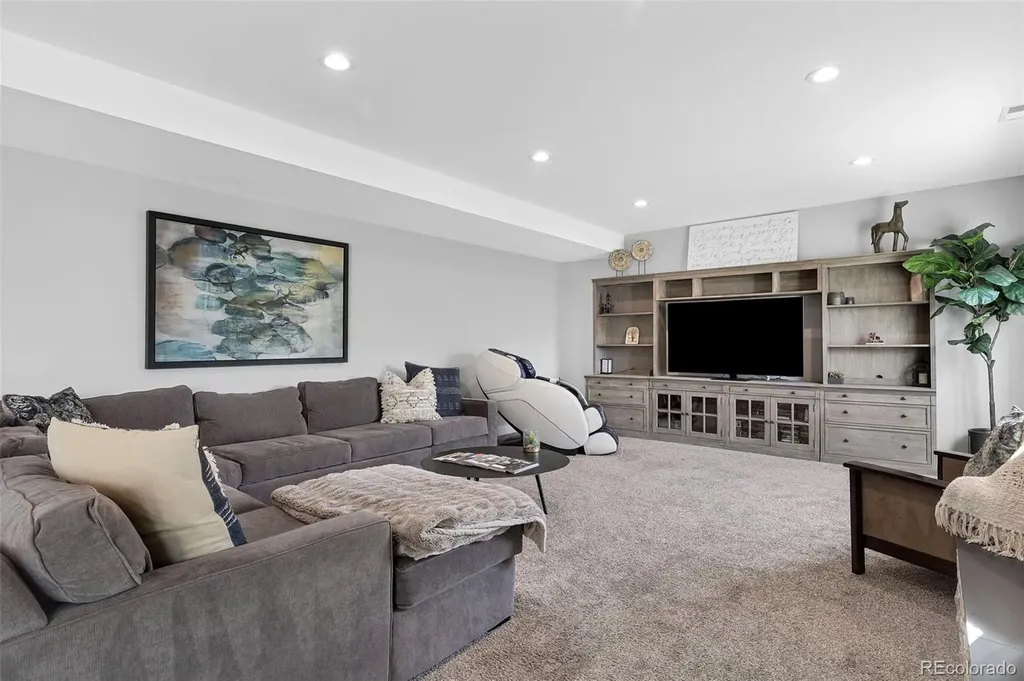 9625 Viewside Drive Lone Tree CO 80124