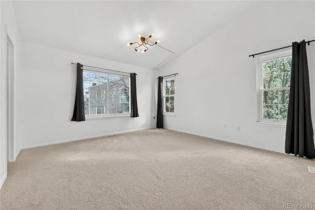 5555 E Briarwood Avenue Centennial CO 80122