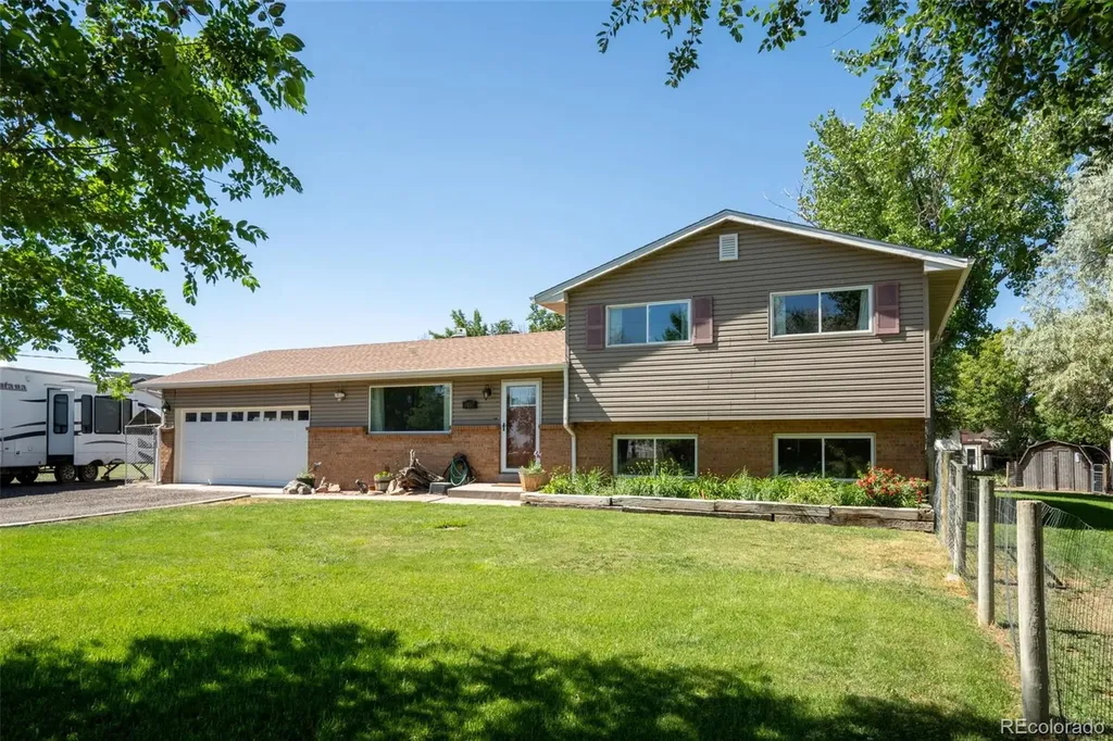 12406 Obrien Way Brighton CO 80603