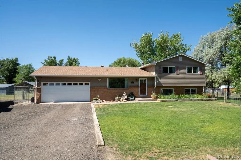 12406 Obrien Way Brighton CO 80603
