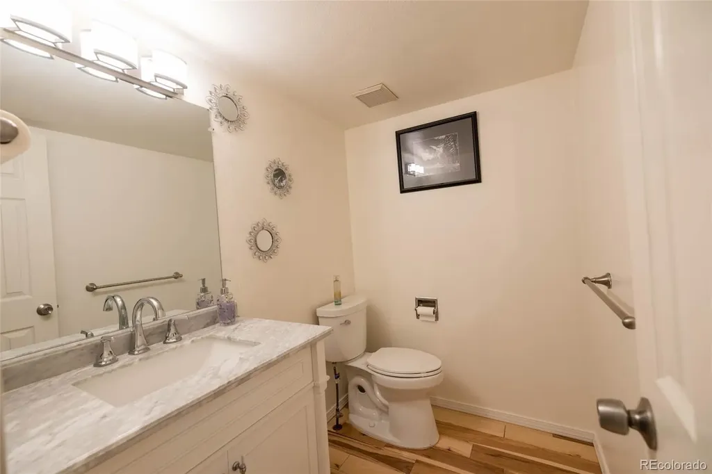 5915 S Union Street Littleton CO 80127