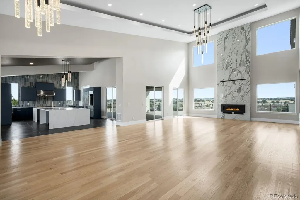 6954 S Espana Way Centennial CO 80016