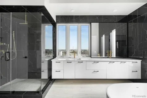 6954 S Espana Way Centennial CO 80016