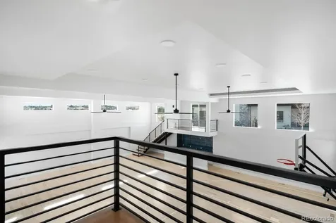 6954 S Espana Way Centennial CO 80016