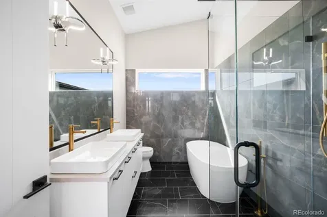 6954 S Espana Way Centennial CO 80016