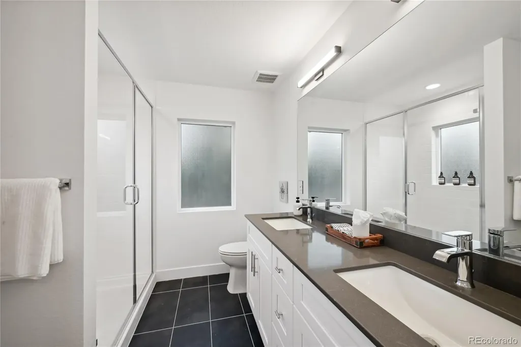 5282 Columbine Lane Denver CO 80221