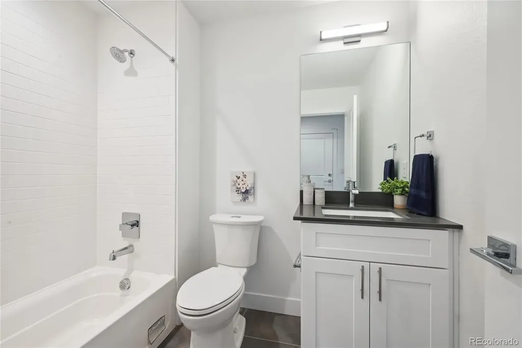 5282 Columbine Lane Denver CO 80221