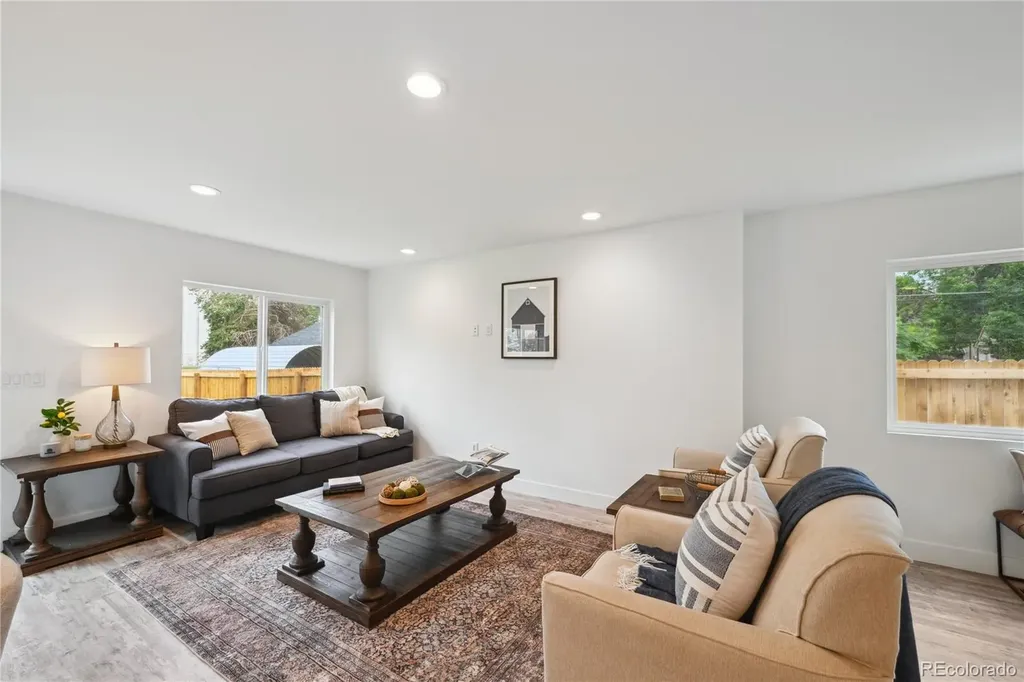 5282 Columbine Lane Denver CO 80221