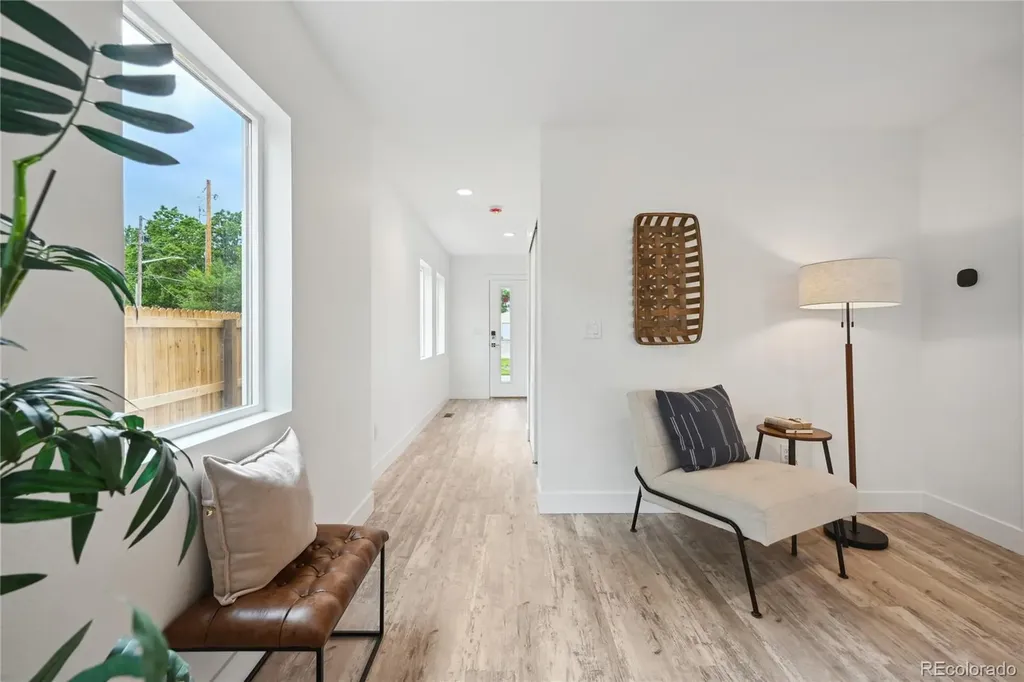 5282 Columbine Lane Denver CO 80221
