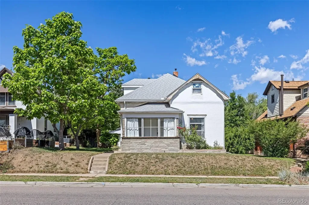 4561 Lowell Boulevard Denver CO 80211