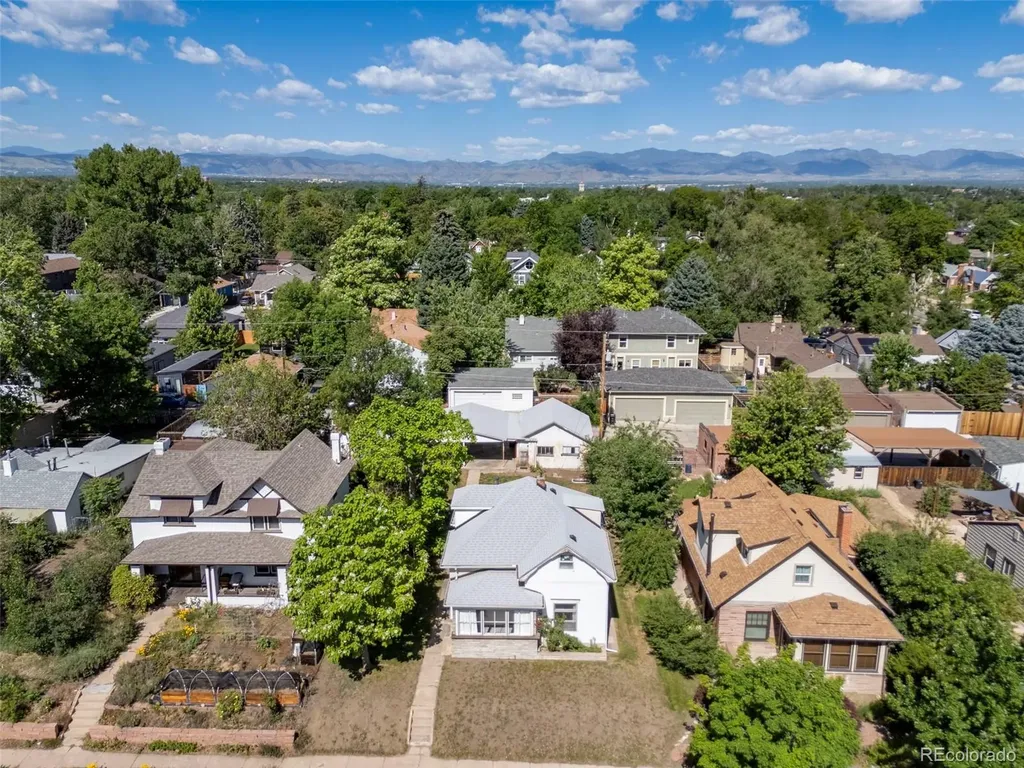 4561 Lowell Boulevard Denver CO 80211