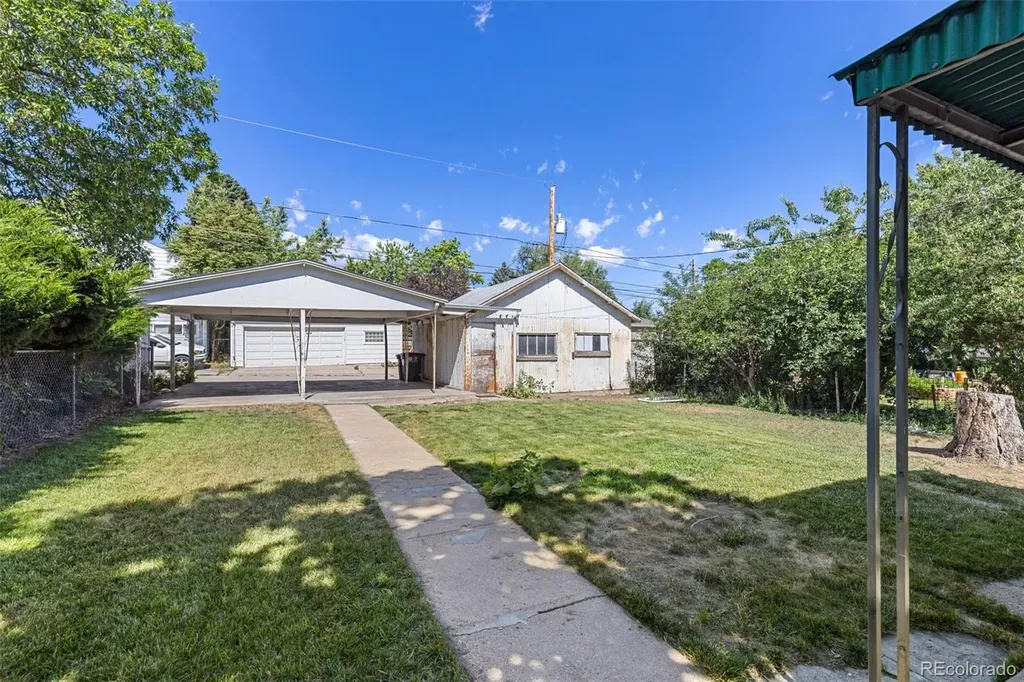 4561 Lowell Boulevard Denver CO 80211