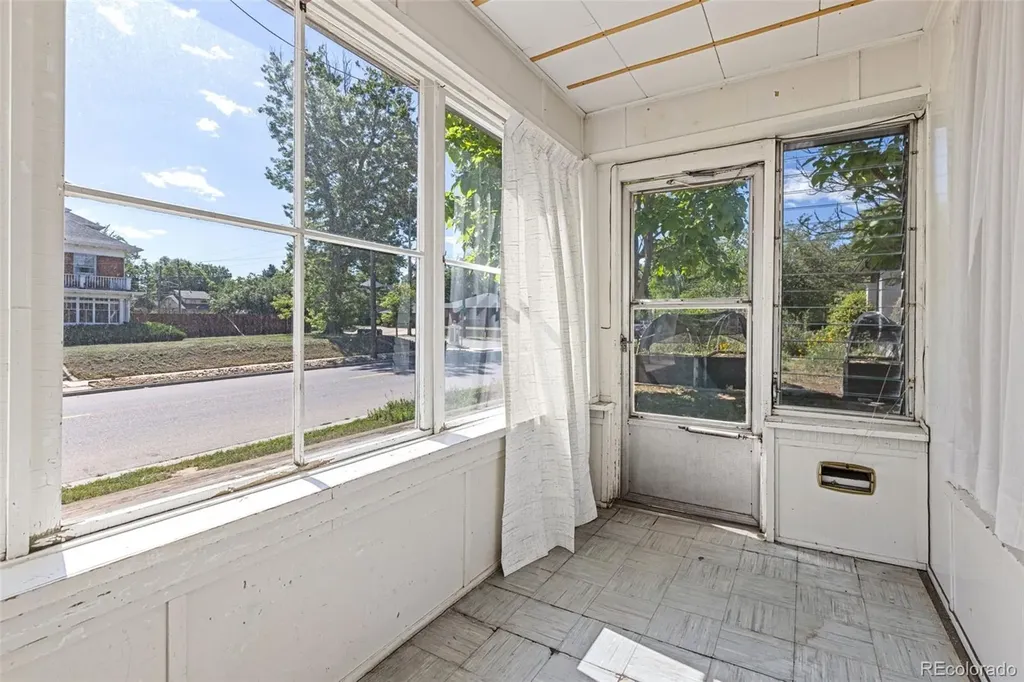 4561 Lowell Boulevard Denver CO 80211