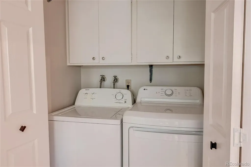 582 S Xenon Court Lakewood CO 80228