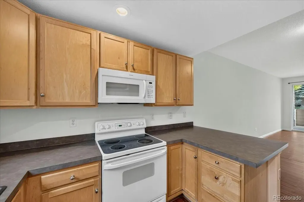 2122 S Fulton Circle Aurora CO 80247