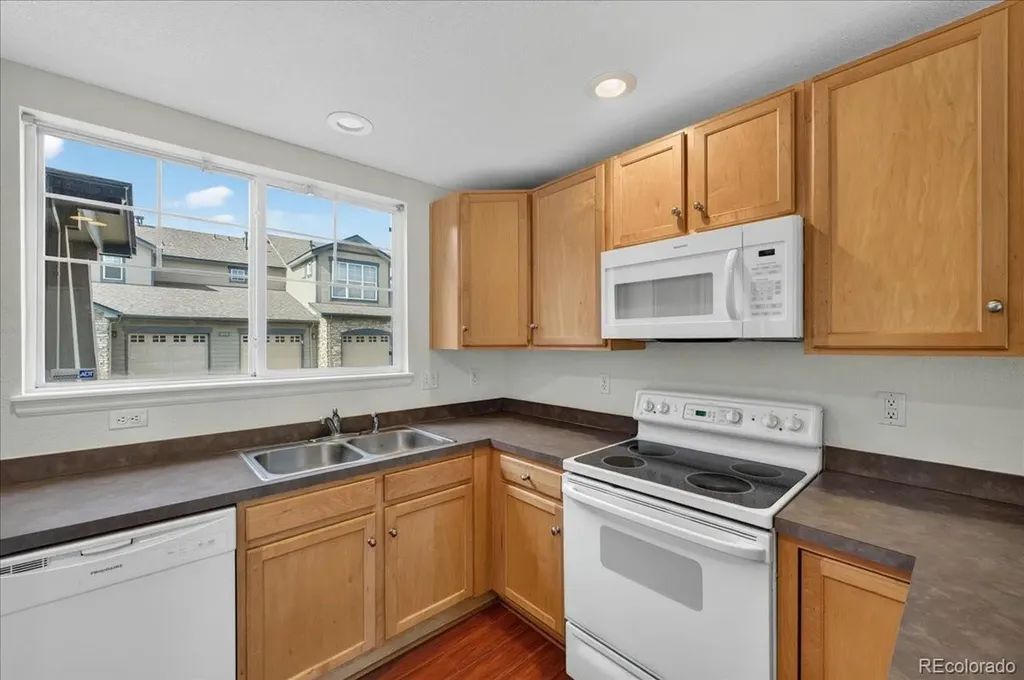 2122 S Fulton Circle Aurora CO 80247