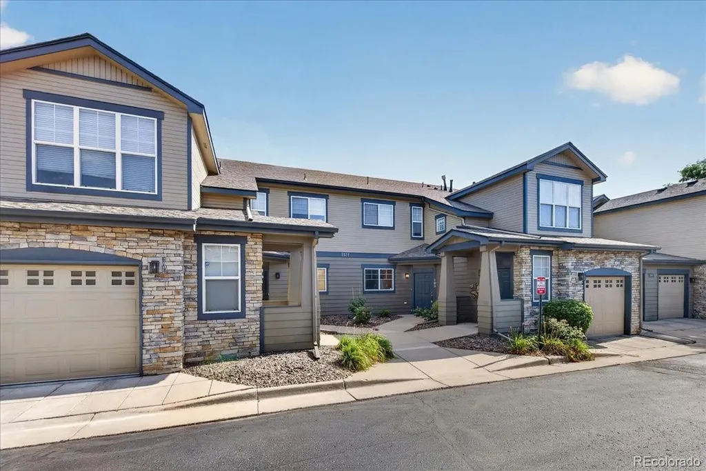 2122 S Fulton Circle Aurora CO 80247