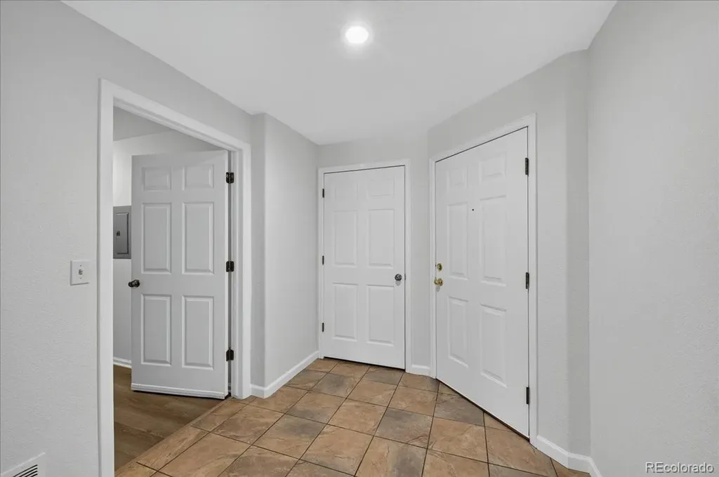 2122 S Fulton Circle Aurora CO 80247