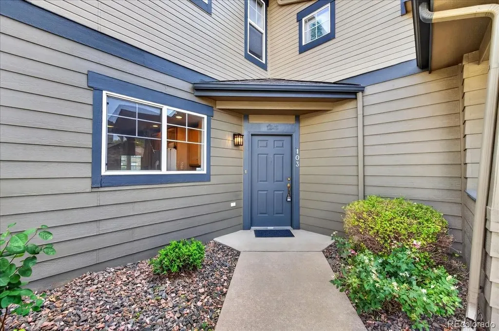 2122 S Fulton Circle Aurora CO 80247