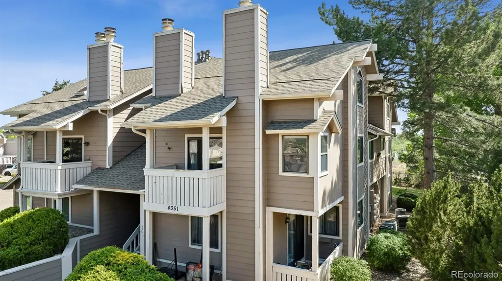 4351 S Andes Way Aurora CO 80015