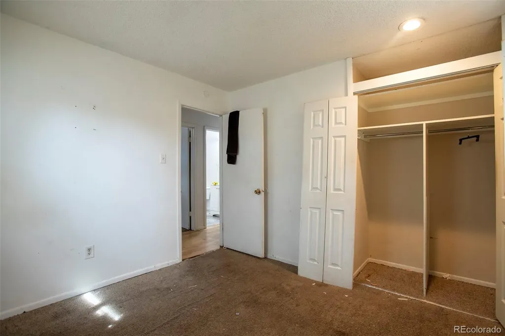 1996 S Olathe Street Aurora CO 80013