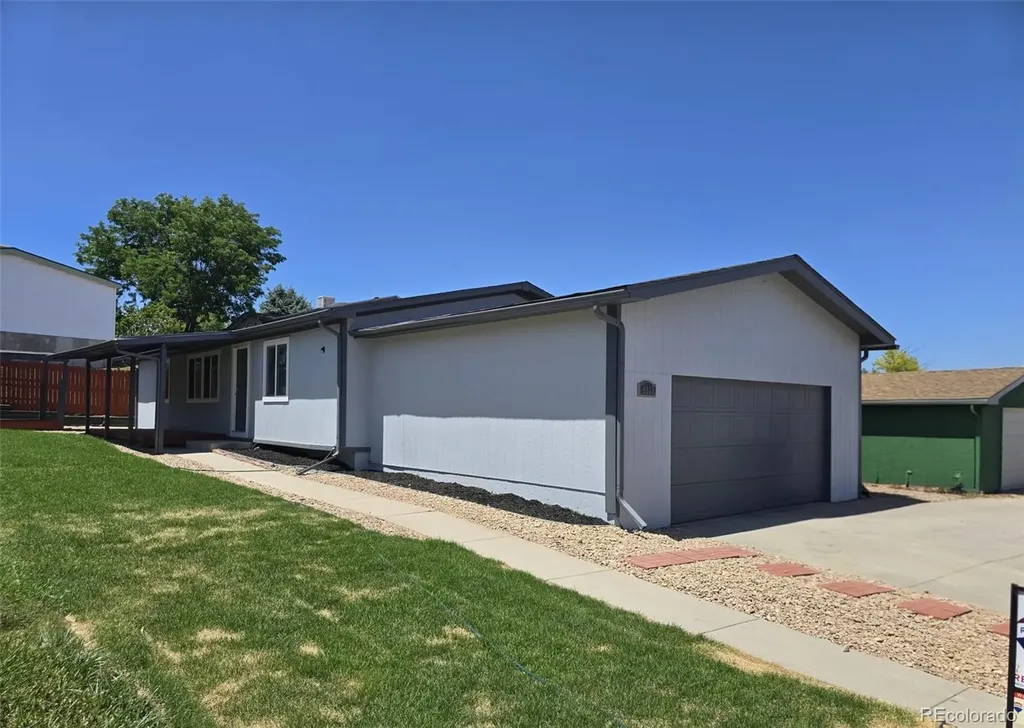 9133 Fayette Street Denver CO 80260
