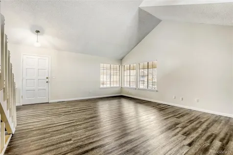 204 S Eagle Circle Aurora CO 80012