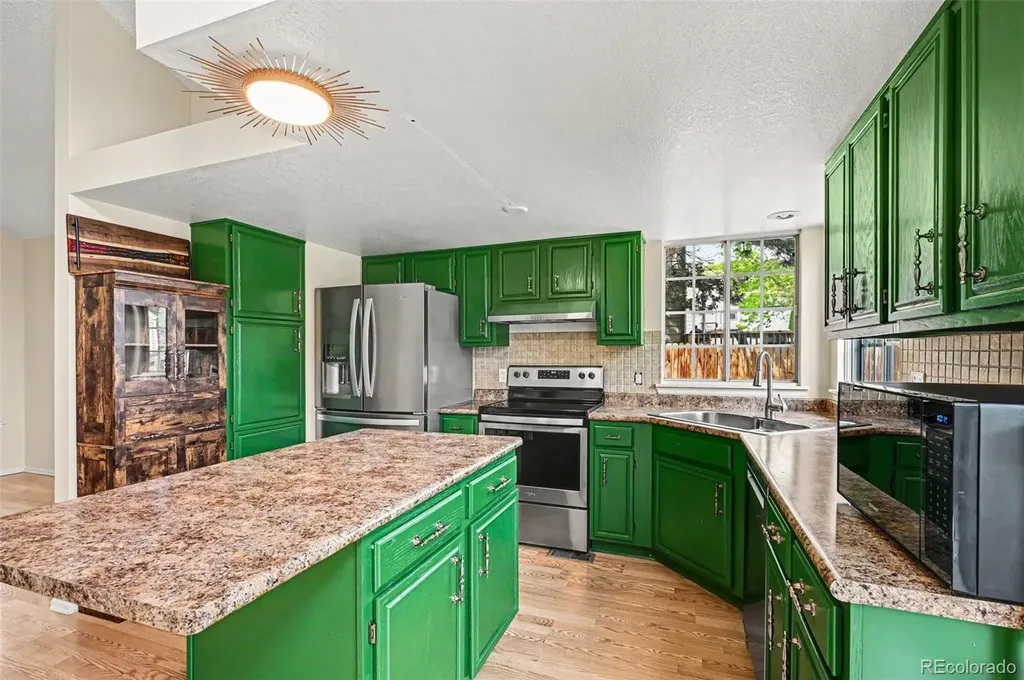 10455 Ellison Place Littleton CO 80125