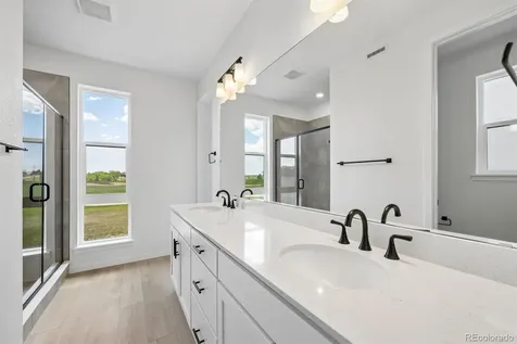 11463 E Briarwood Circle Centennial CO 80112